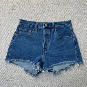 Size 27 Levi’s 501 Denim Shorts